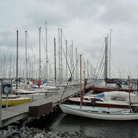 Oase An Der Ostsee Mit 2 Schlafzimmern Heiligenhafen Zewnętrze zdjęcie